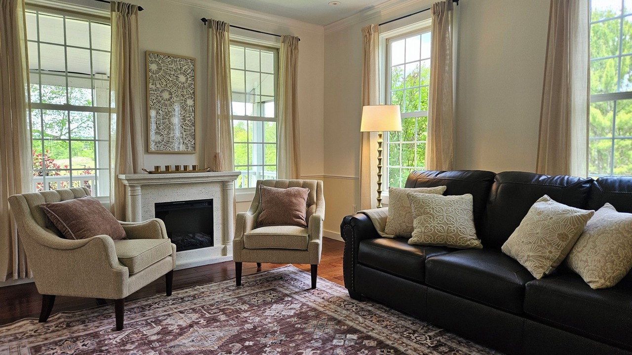 Photo of Livingroom in Cooperstown
