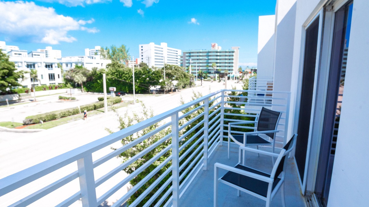 Photo of Patio Balcony in Pompano Beach
