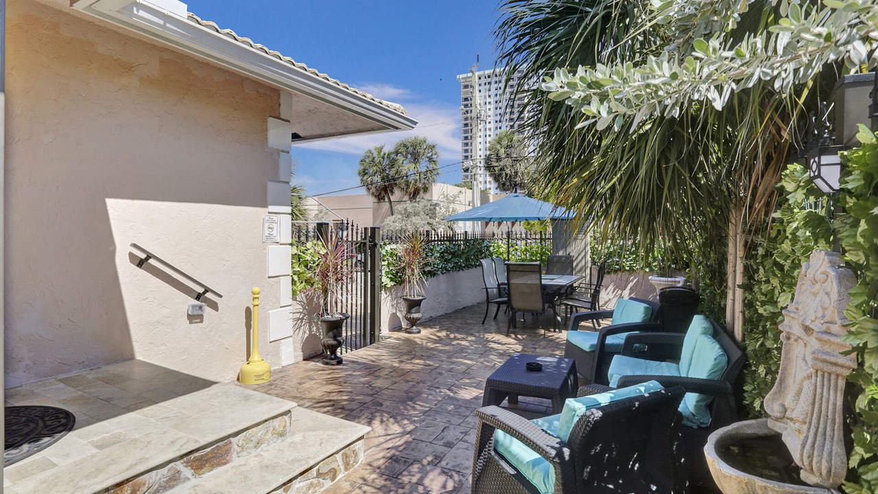 Photo of Outdoor in Hollywood South Central Beach