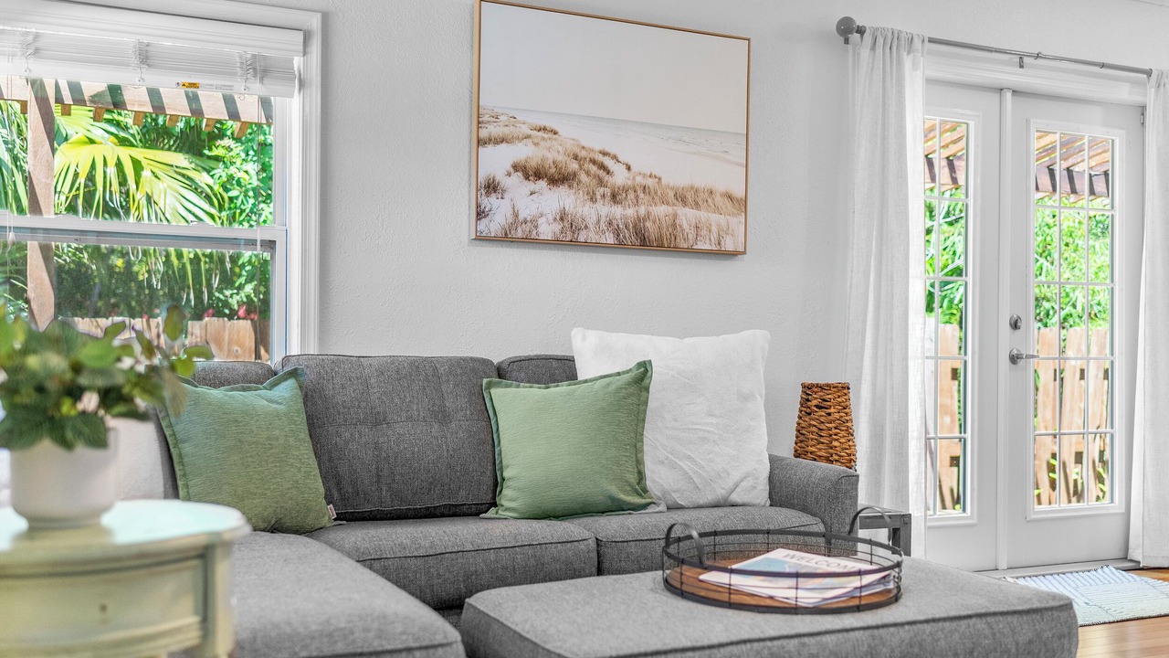 Photo of Livingroom in Wilton Manors