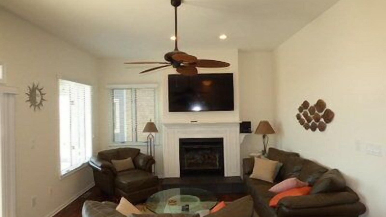 Photo of Livingroom in South End