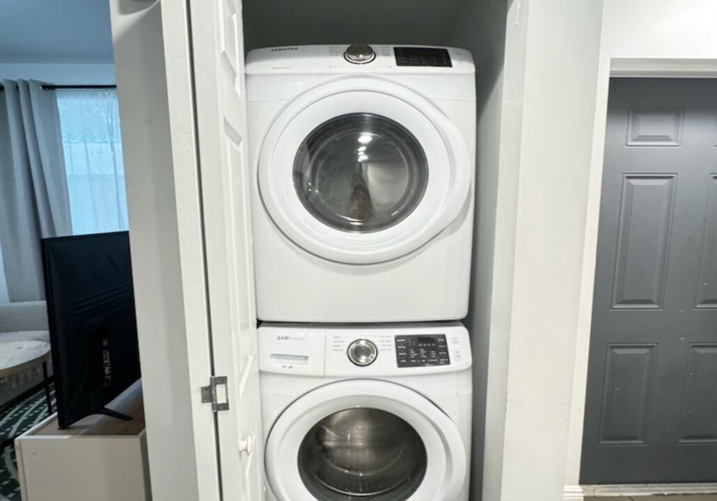 Photo of Bedroom in Midtown
