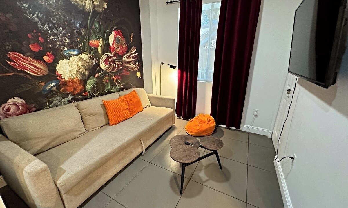 Photo of Bedroom in Midtown