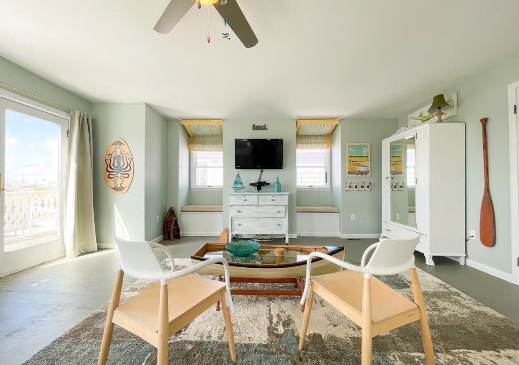 Photo of Livingroom in Cape May