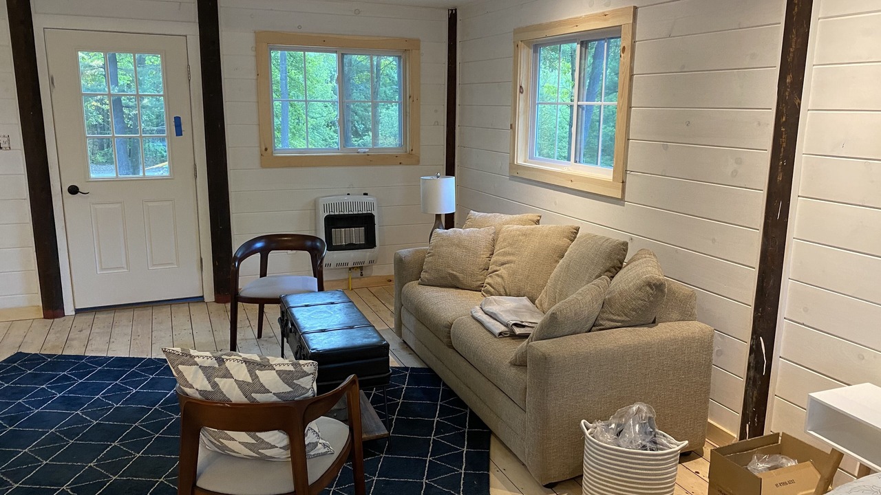Photo of Livingroom in Valatie