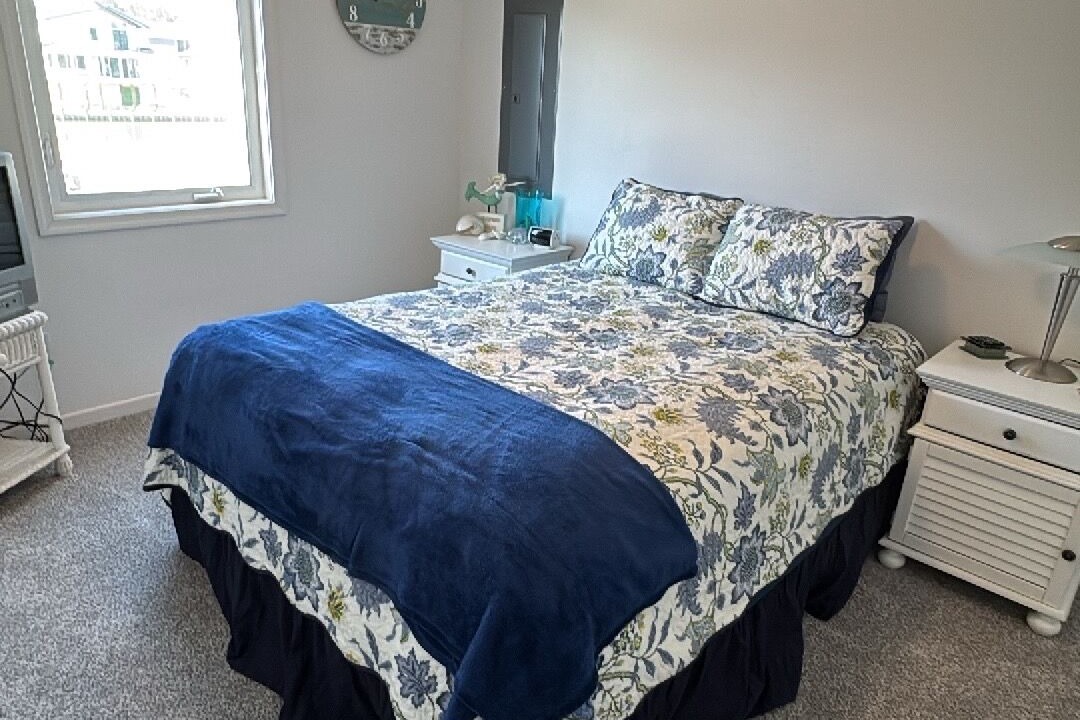Photo of Bedroom in Captain's Cove