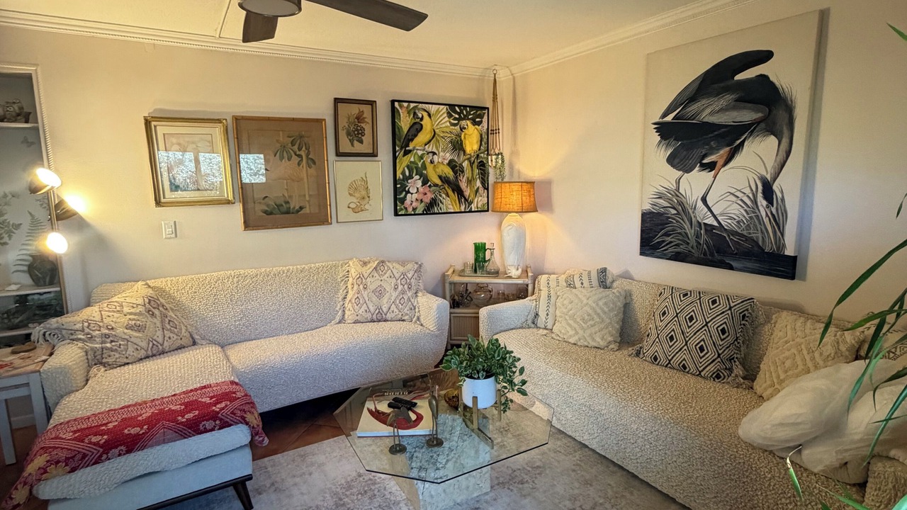 Photo of Livingroom in Ocean Ridge