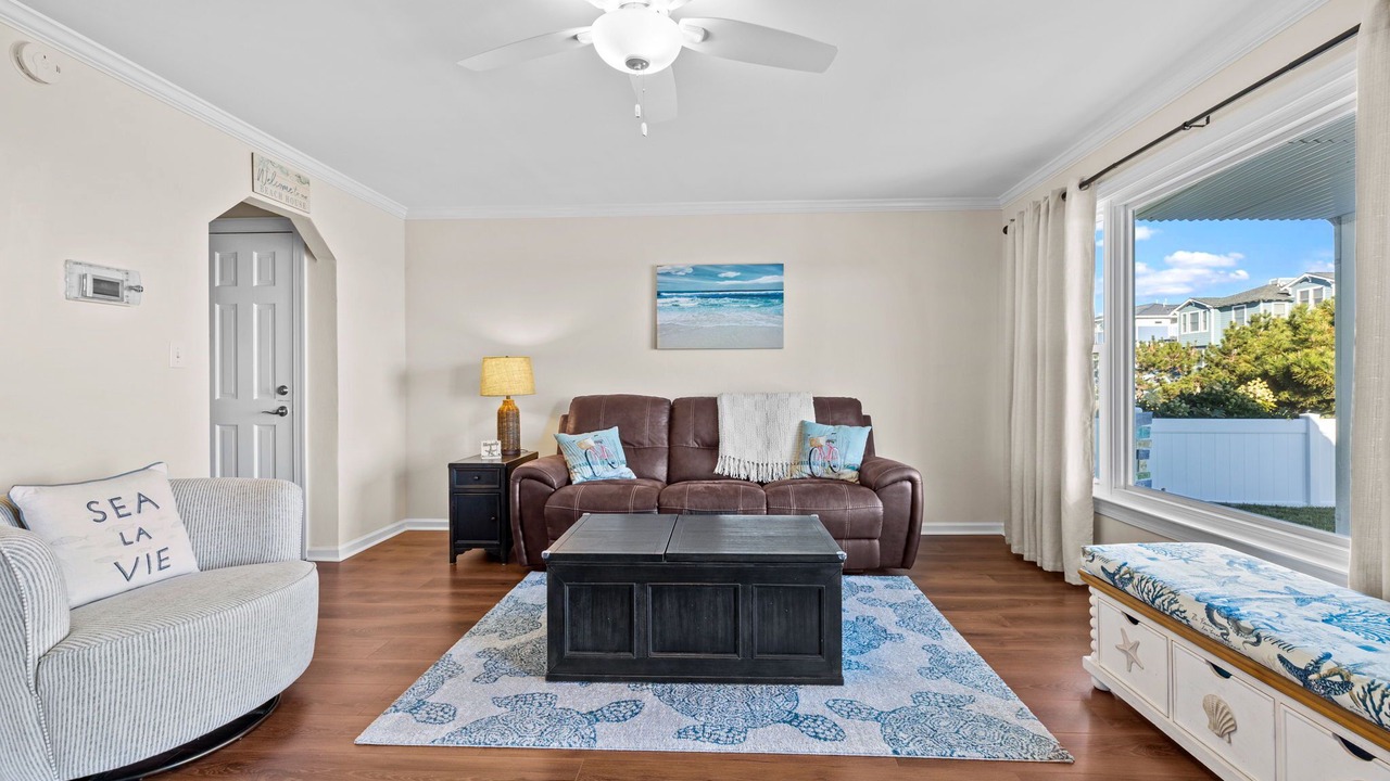 Photo of Livingroom in Chic's Beach