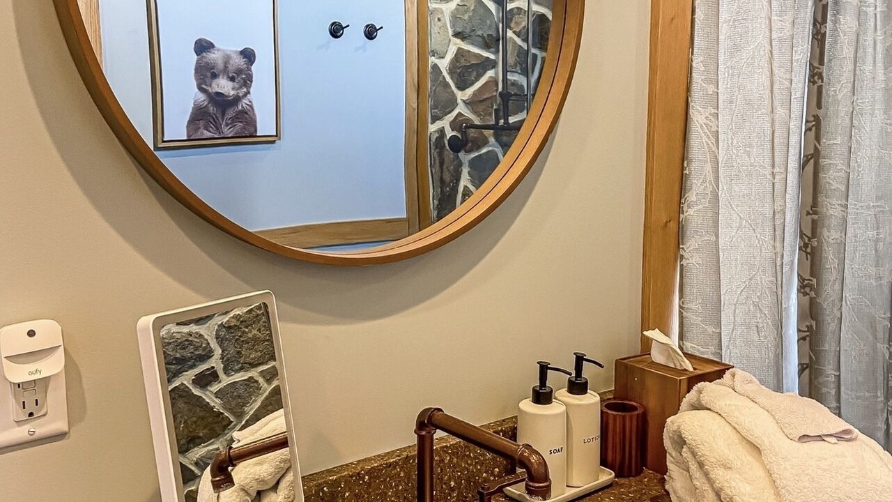 Photo of Bathroom in Rock Hall
