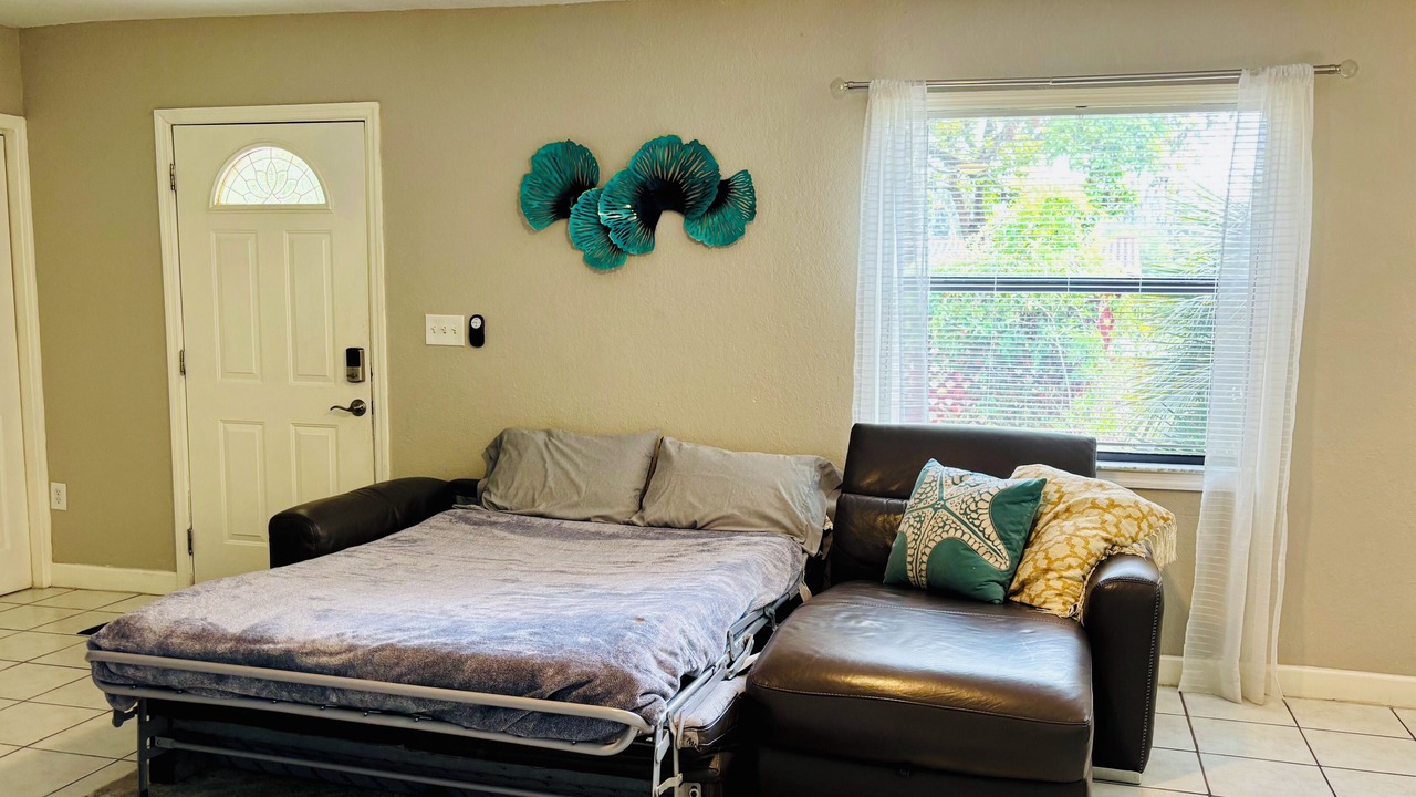 Photo of Bedroom in Cooper City