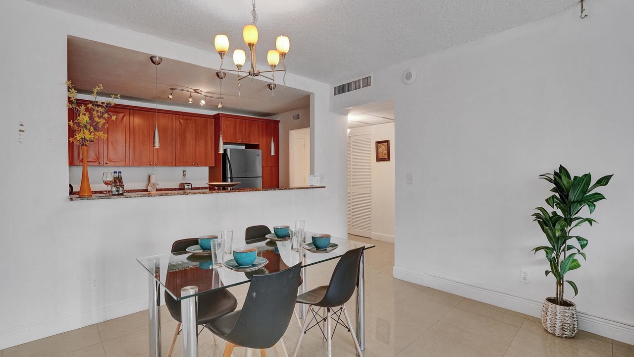 Photo of Others in Sunny Isles Beach