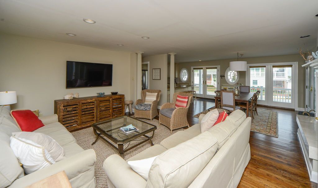 Photo of Livingroom in South End