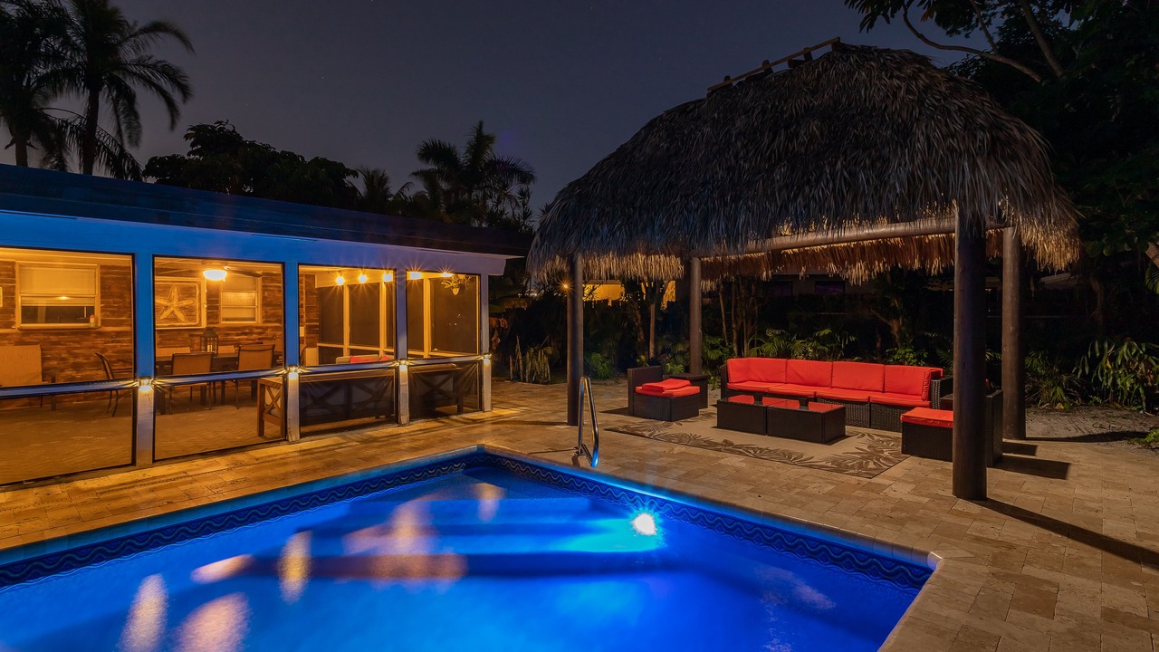 Photo of Outdoor in Tropic Palms