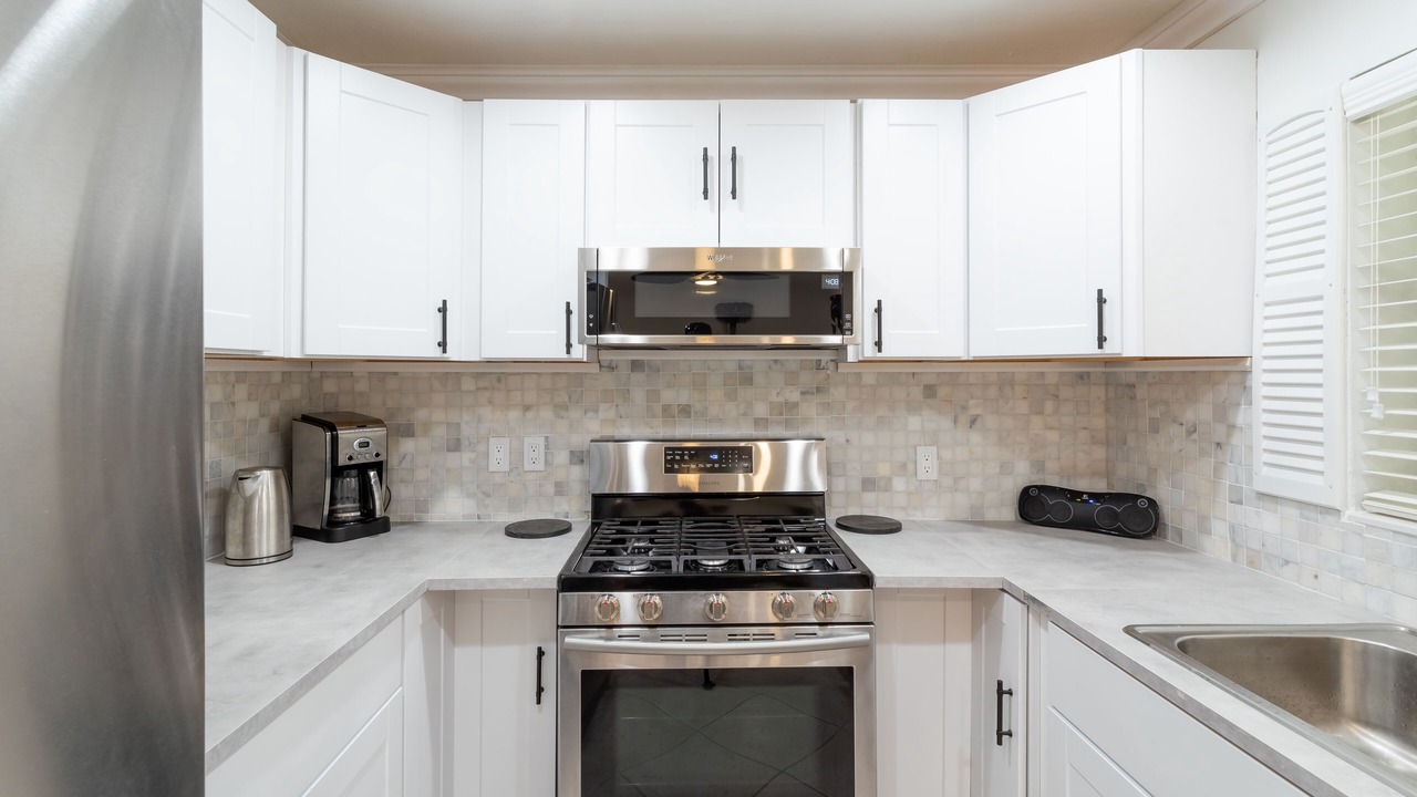 Photo of Kitchen in Tropic Palms