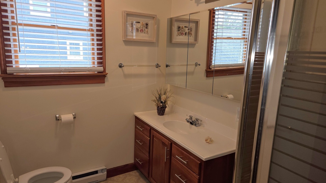 Photo of Bathroom in Cape May Point