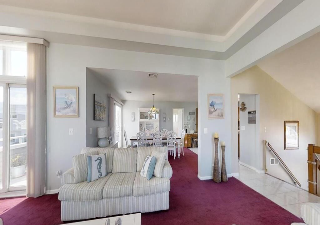 Photo of Livingroom in Ship Bottom