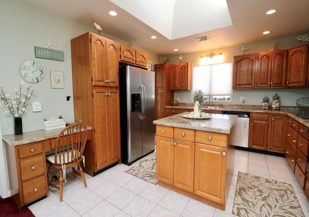 Photo of Kitchen in Ship Bottom