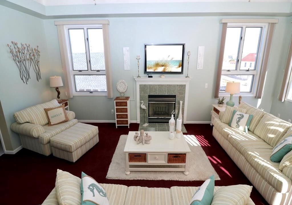 Photo of Livingroom in Ship Bottom