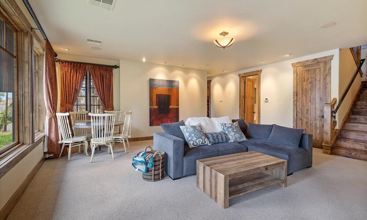 Photo of Bedroom in Eureka