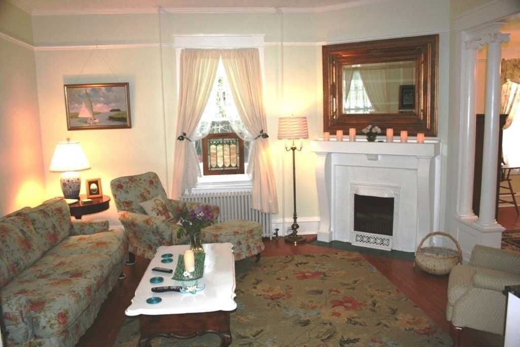 Photo of Bedroom in Cape Charles