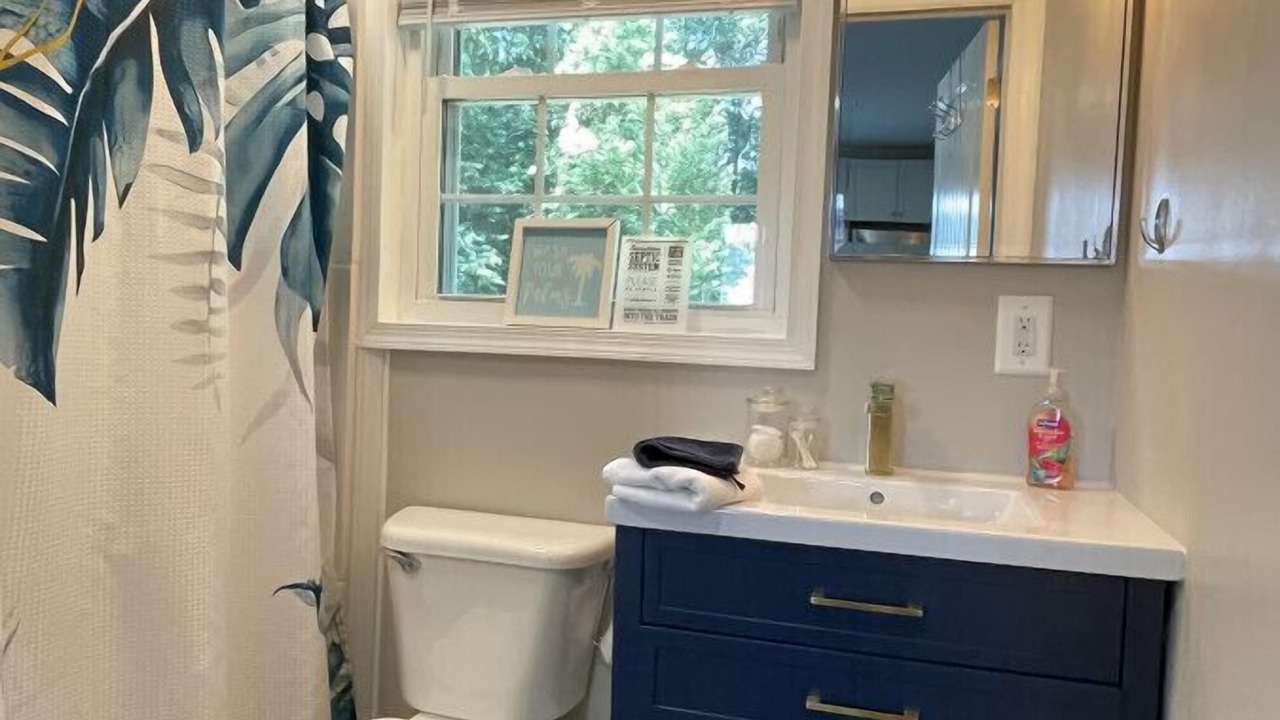 Photo of Bathroom in Lewes