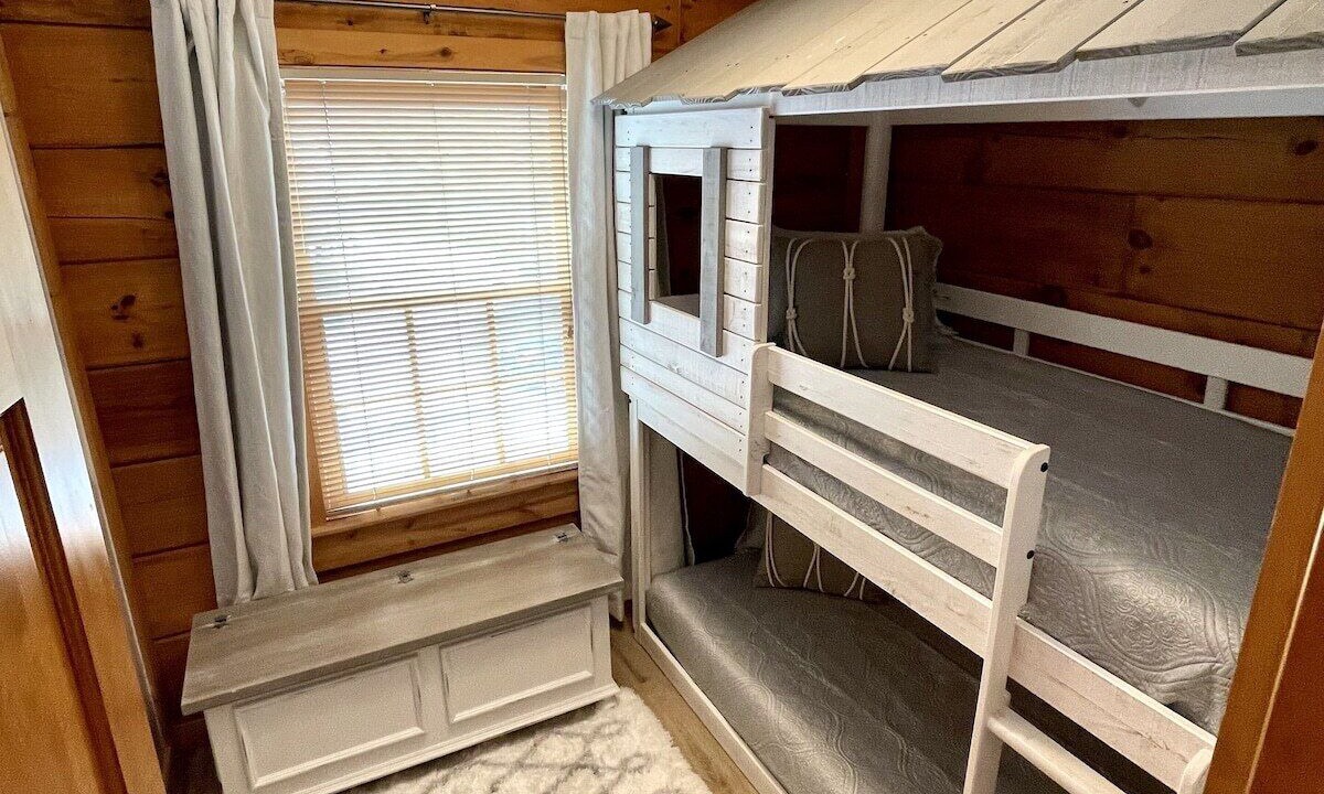 Photo of Bedroom in Edray