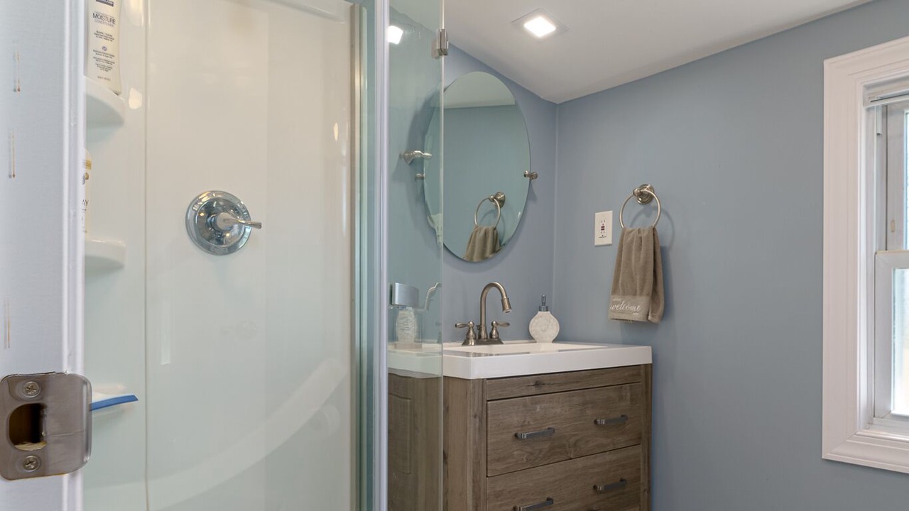 Photo of Bathroom in Hinckley
