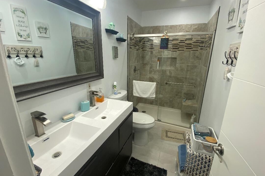 Photo of Bathroom in Sailboat Bend