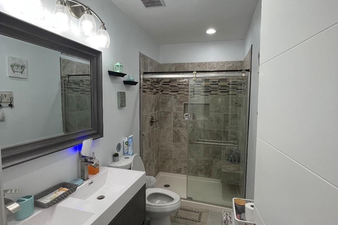 Photo of Bathroom in Sailboat Bend