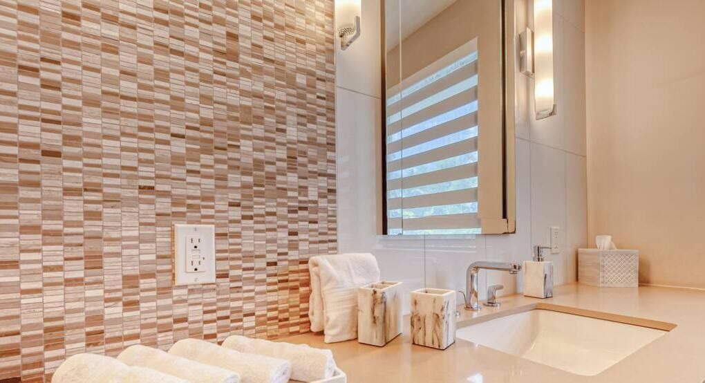 Photo of Bathroom in Victoria Park
