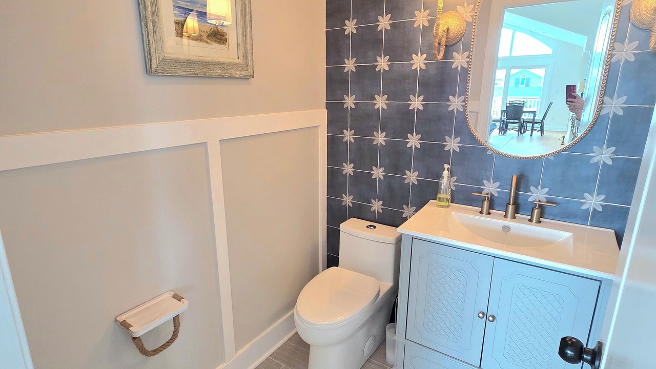 Photo of Bathroom in Fenwick Island