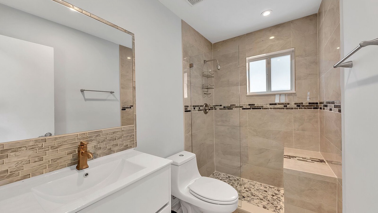 Photo of Bathroom in South Lake