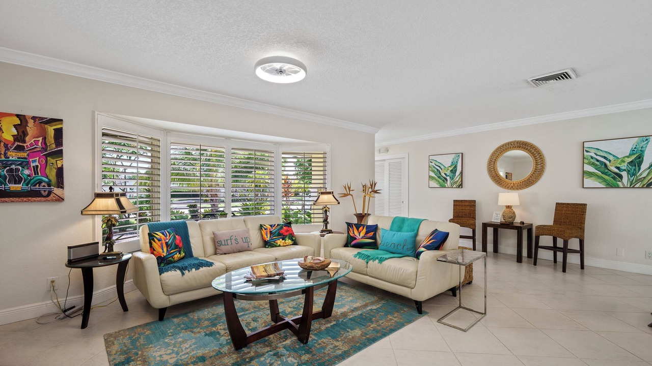 Photo of Livingroom in Deerfield Beach