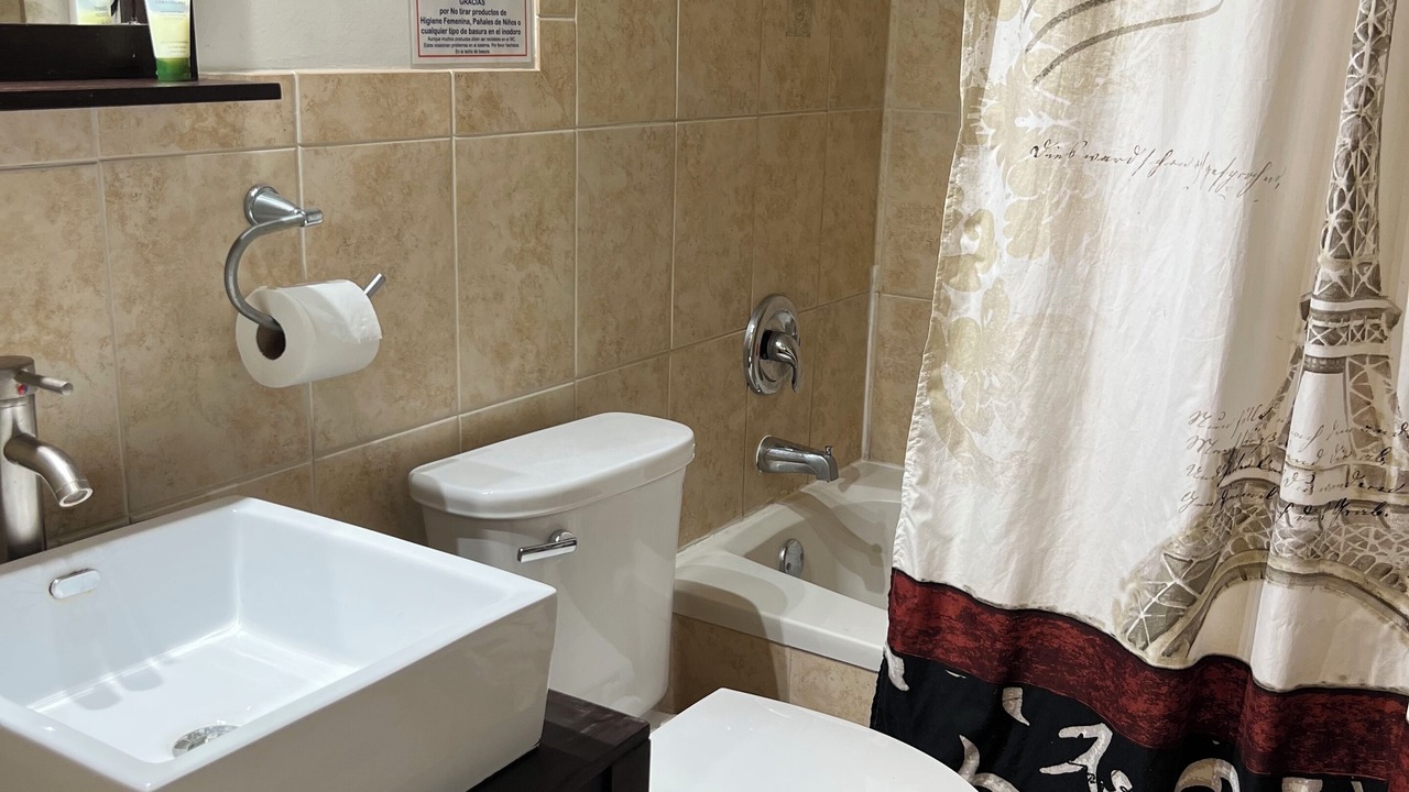 Photo of Bathroom in Highland Garden
