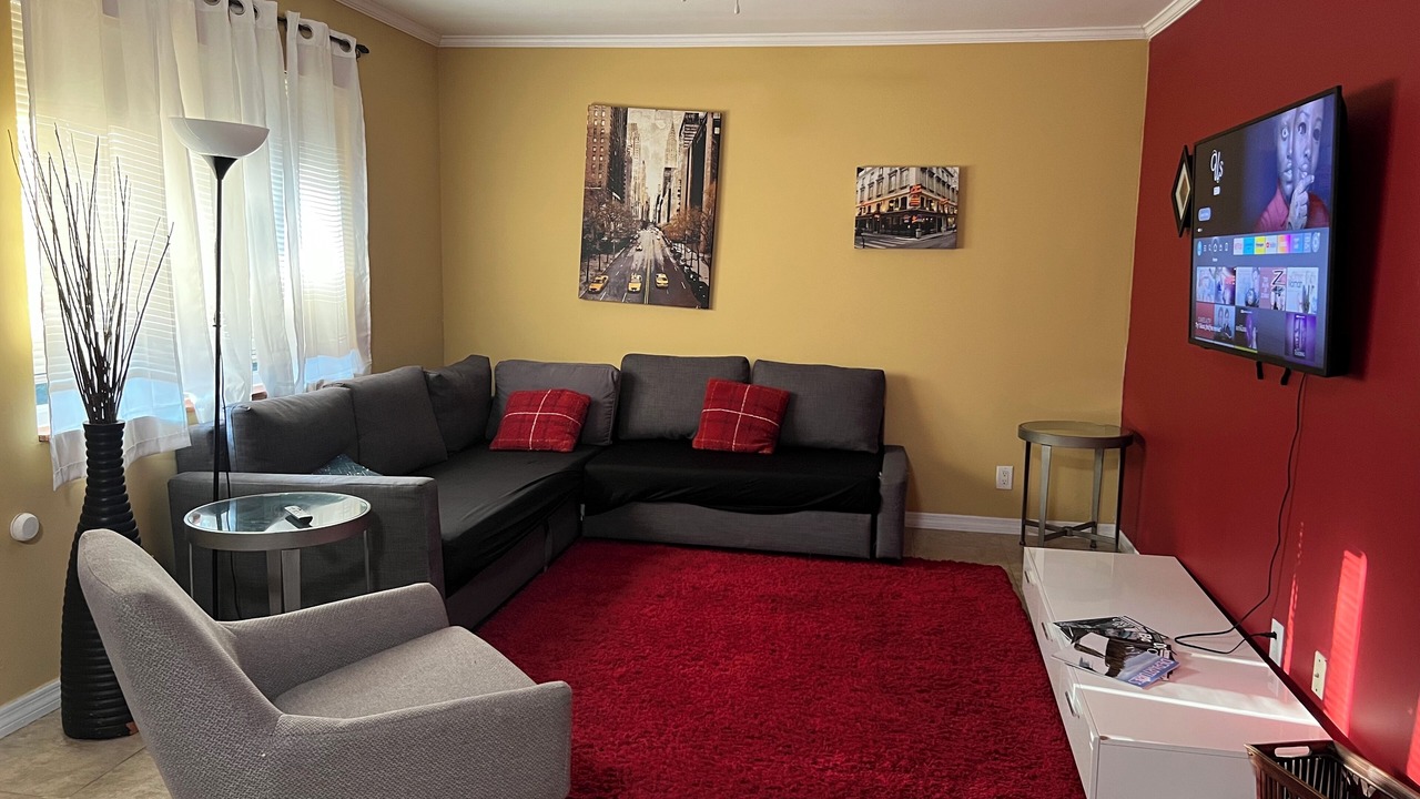 Photo of Livingroom in Highland Garden