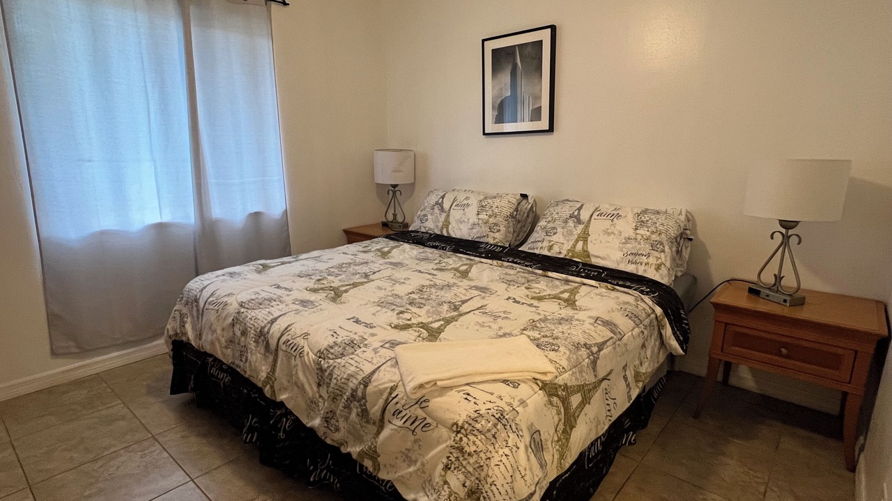 Photo of Bedroom in Highland Garden