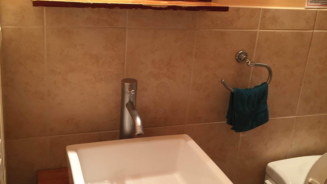 Photo of Bathroom in Highland Garden