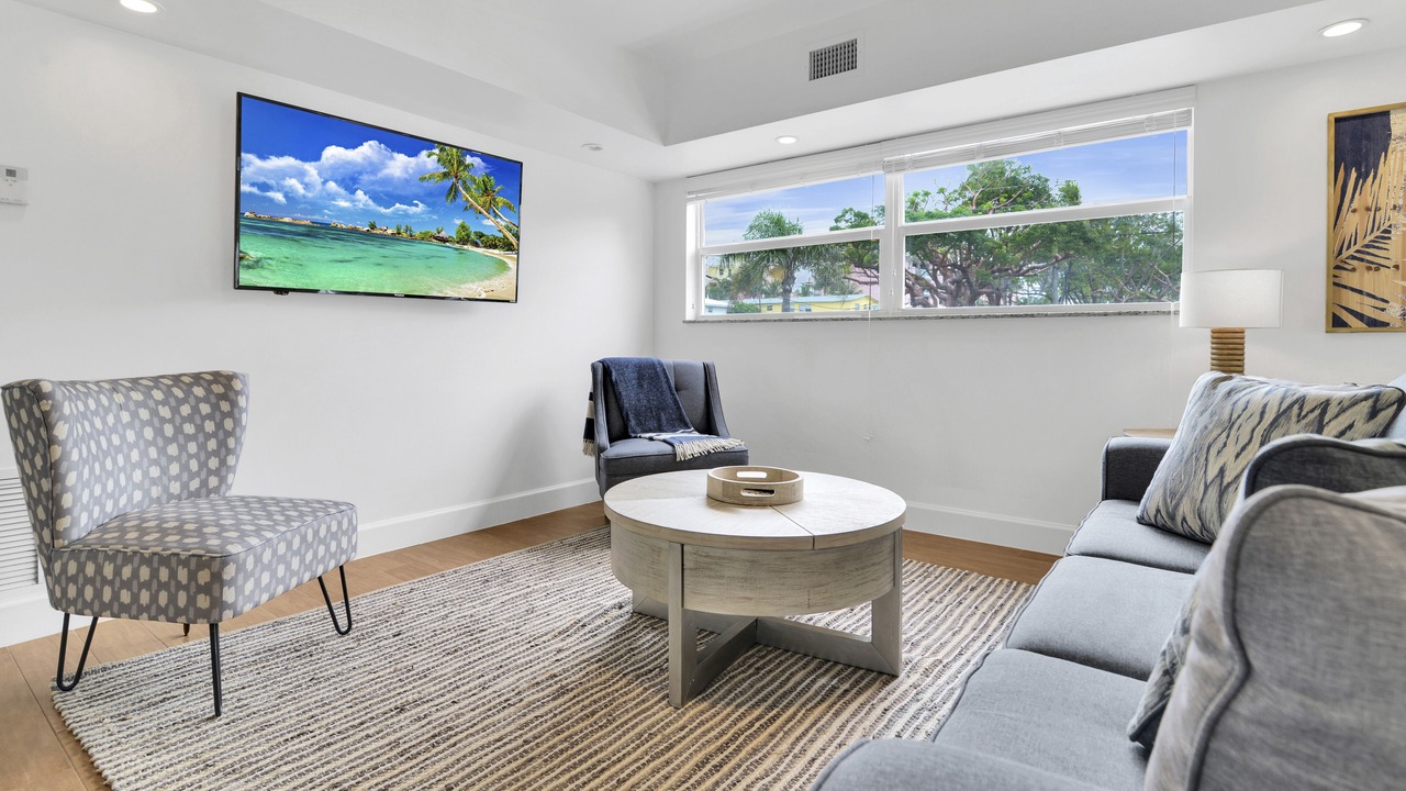 Photo of Livingroom in Deerfield Beach