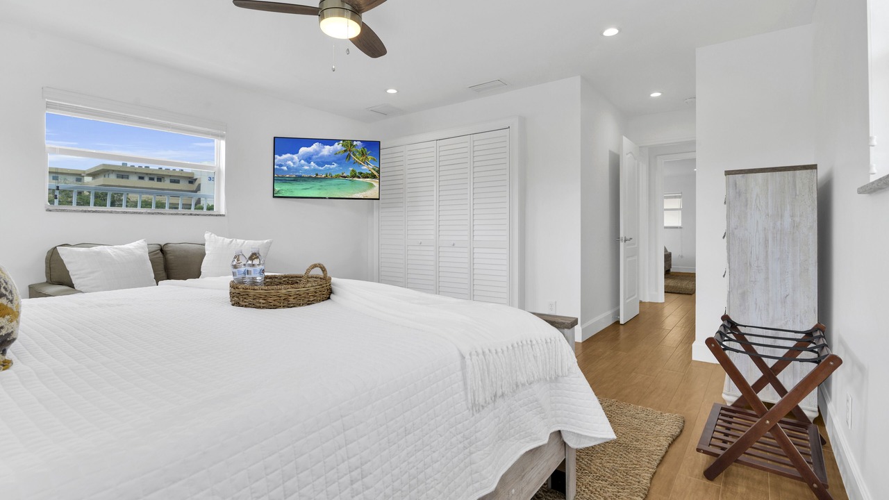 Photo of Bedroom in Deerfield Beach