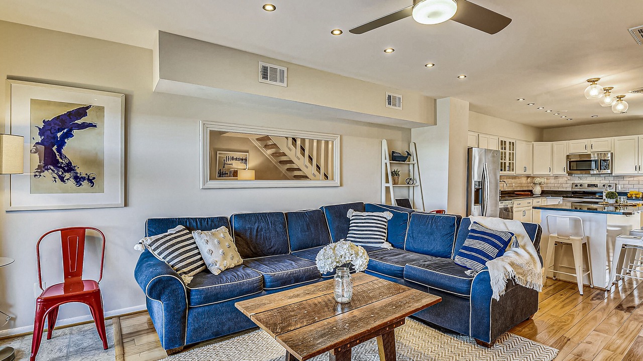 Photo of Livingroom in Fenwick Landing