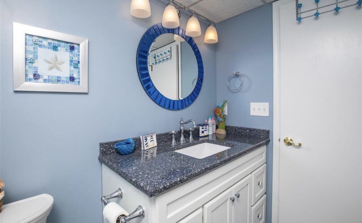 Photo of Bathroom in Diamond Beach
