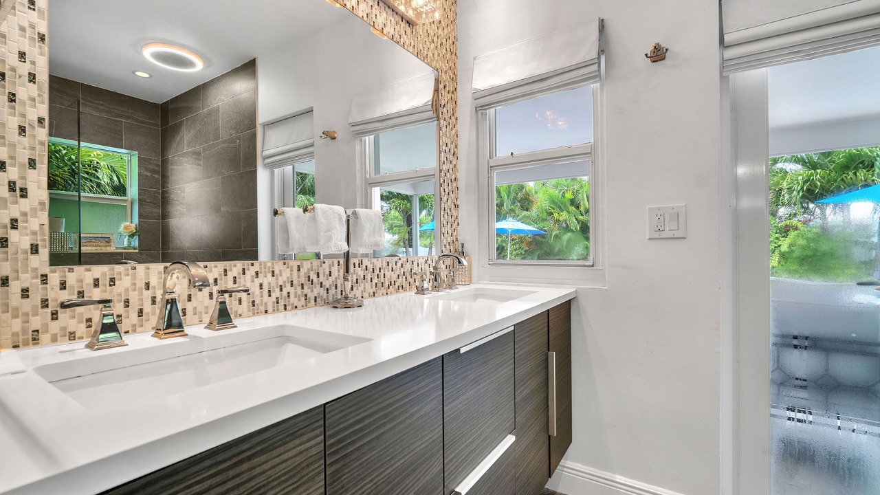 Photo of Bathroom in Lake Ida Shores