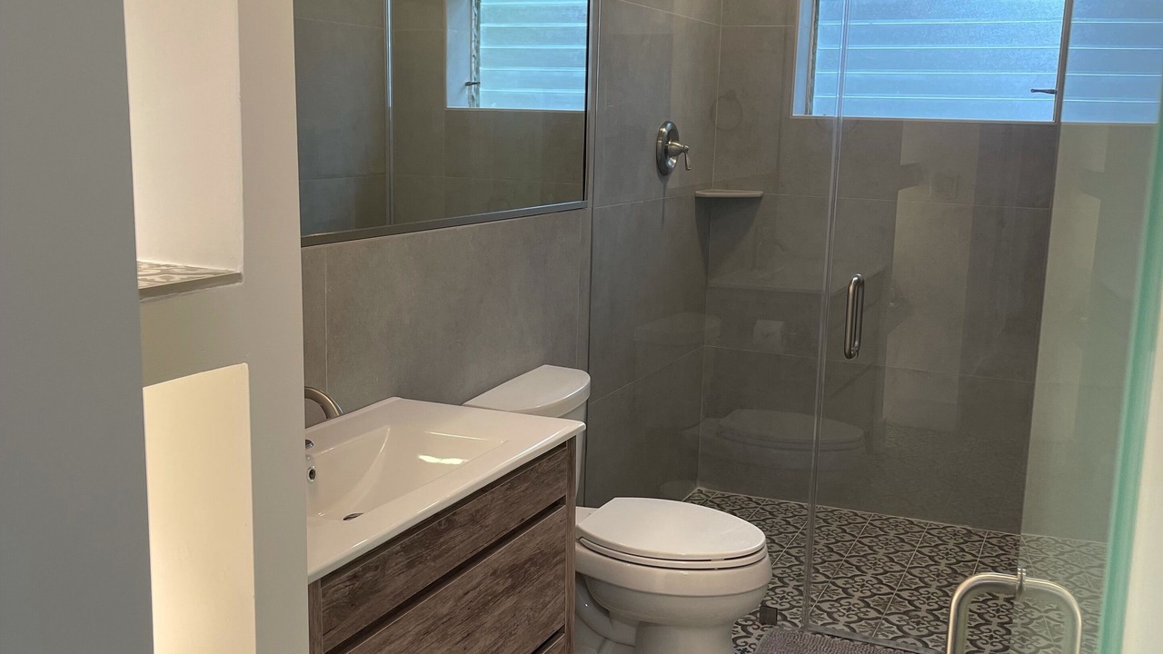 Photo of Bathroom in Hollywood