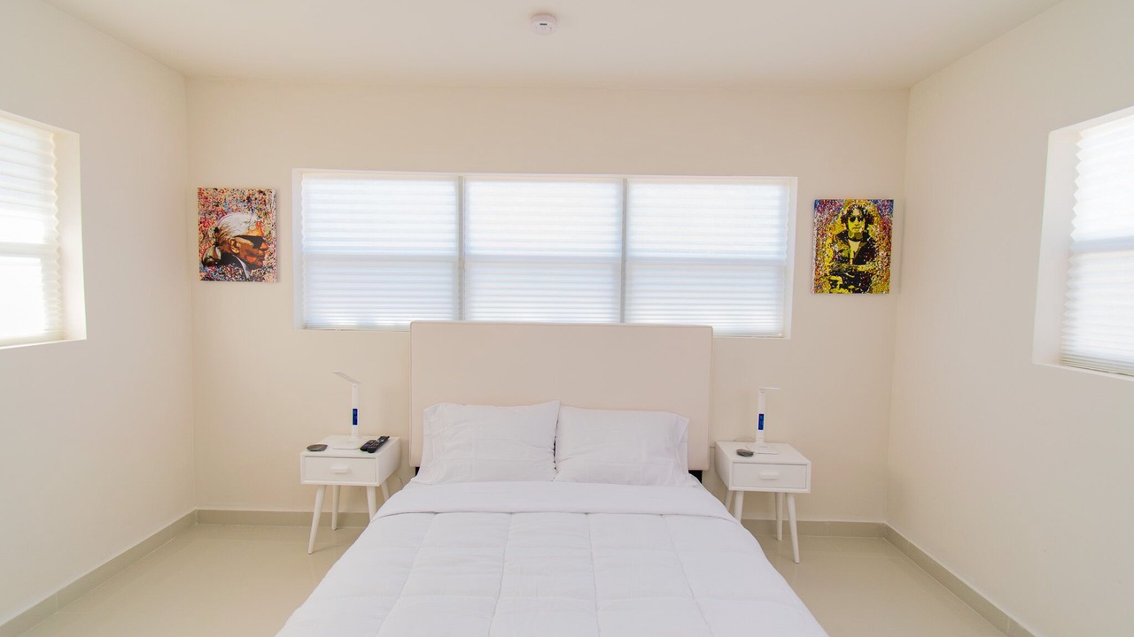 Photo of Bedroom in Royal Poinciana