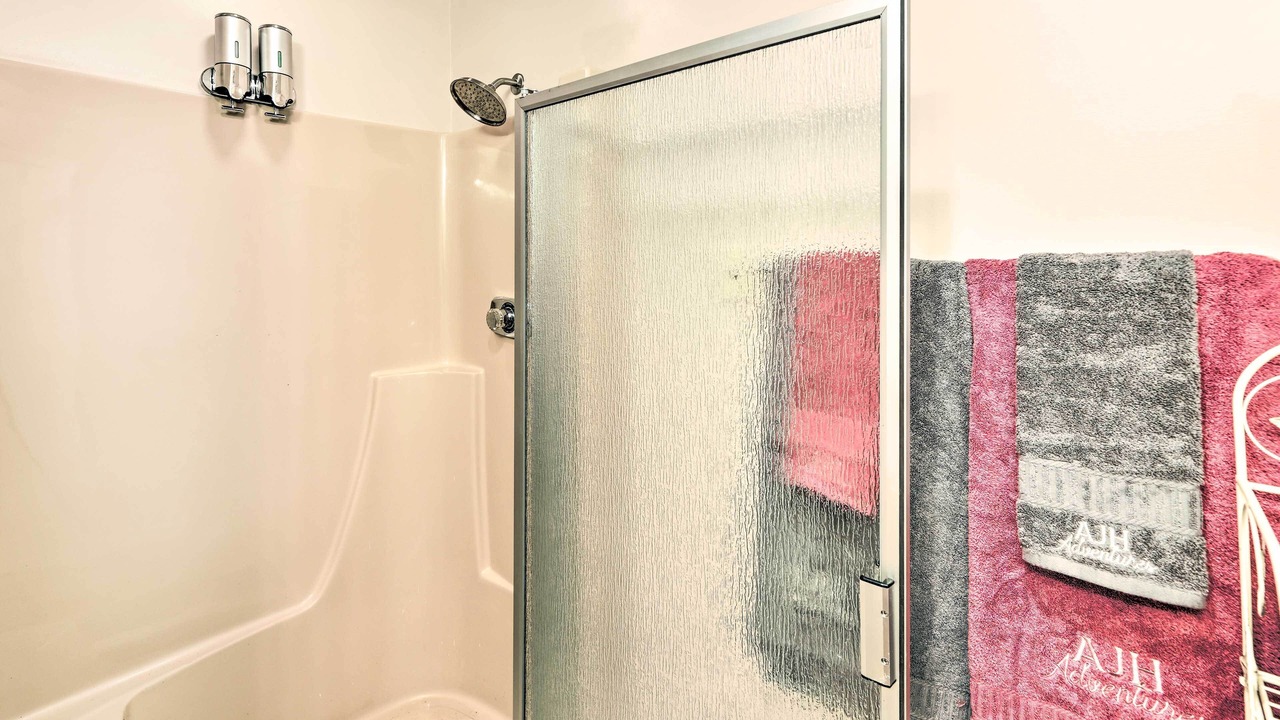 Photo of Bathroom in Richwood