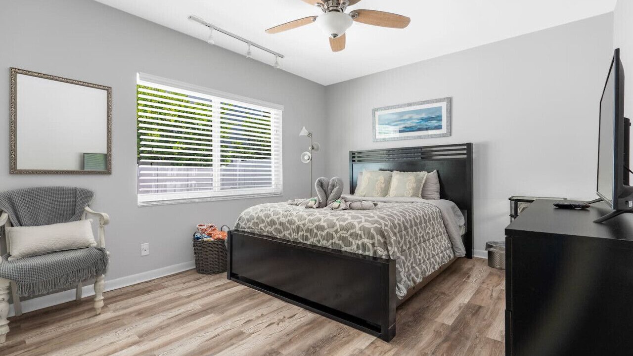 Photo of Bedroom in Harbor Beach
