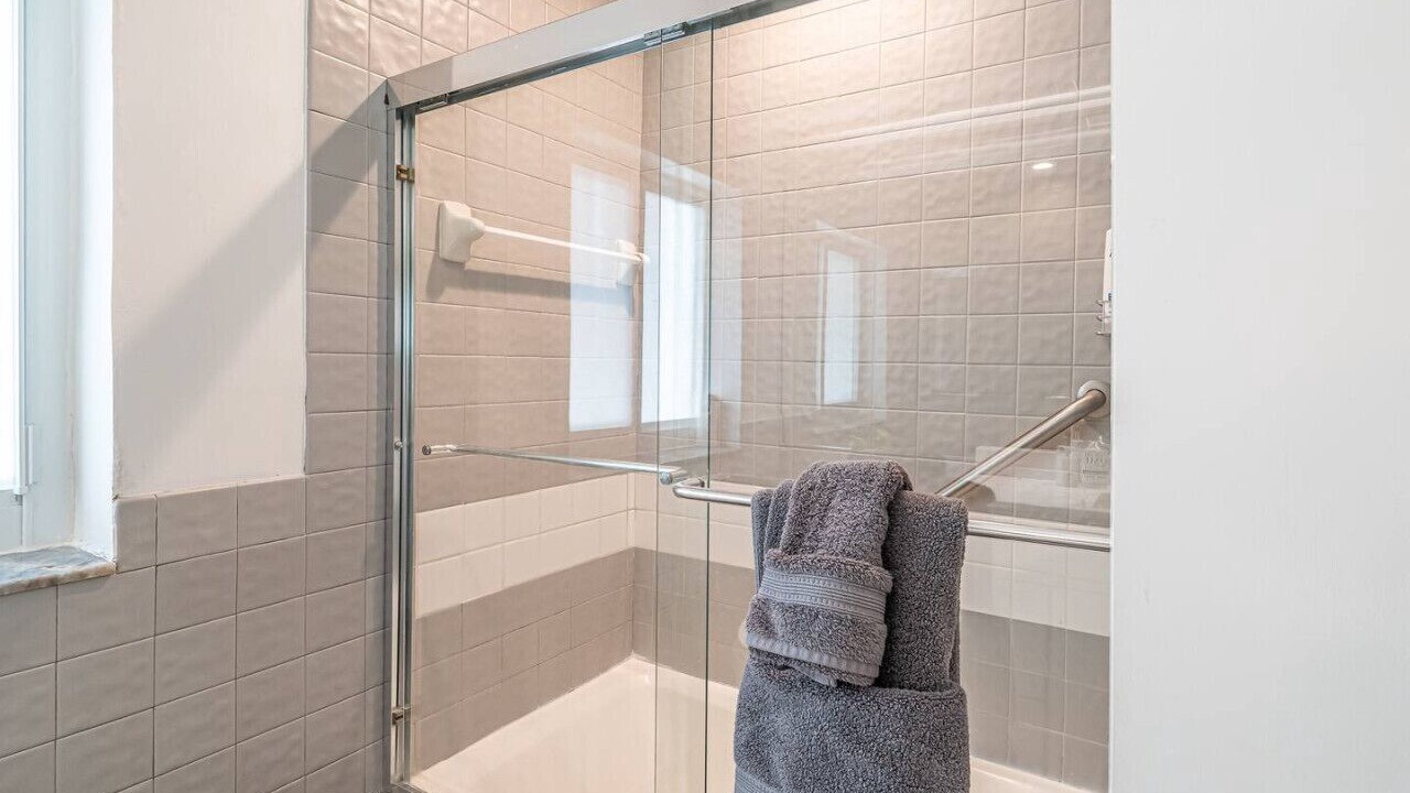 Photo of Bathroom in Harbor Beach