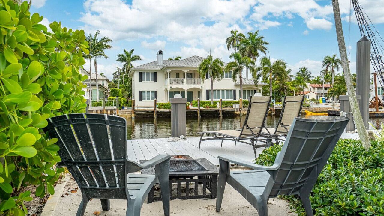 Photo of Patio Balcony in Harbor Beach