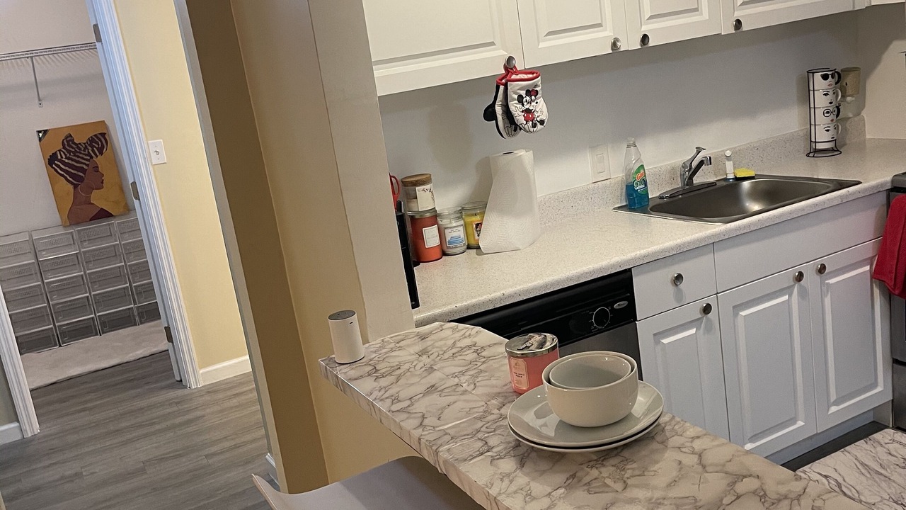 Photo of Kitchen in Lauderdale Lakes