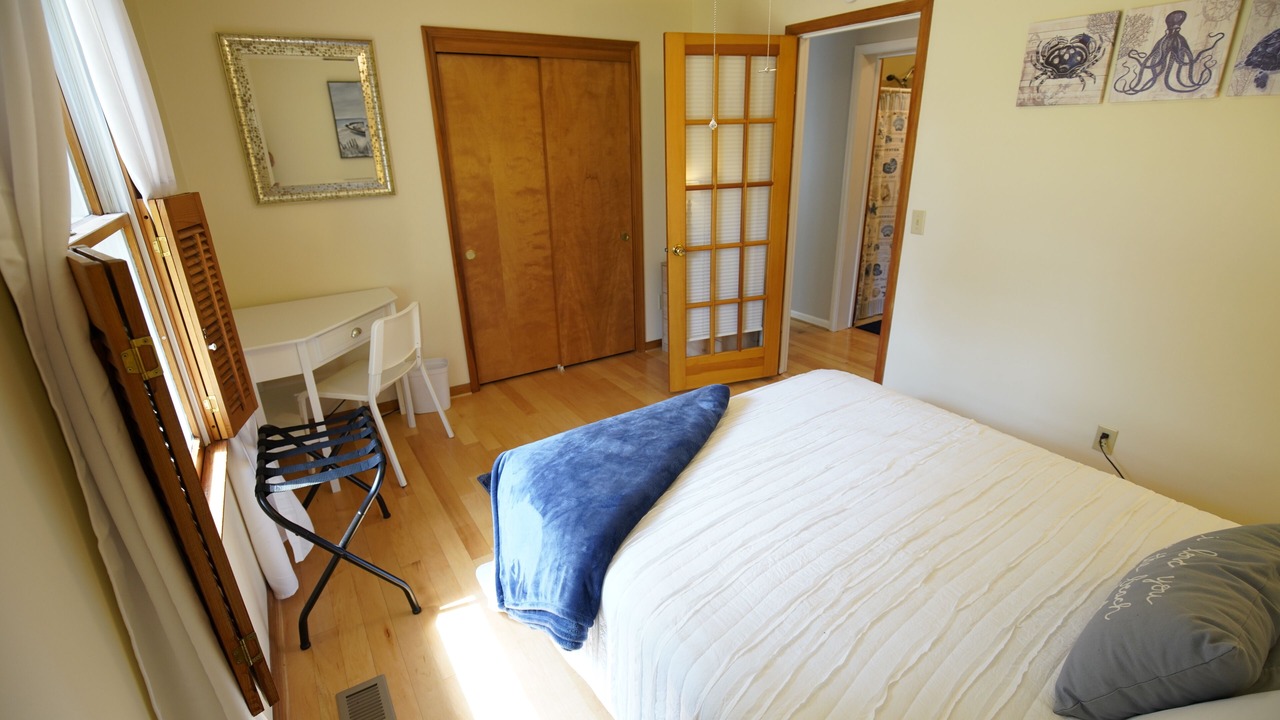 Photo of Bedroom in Ocean Pines
